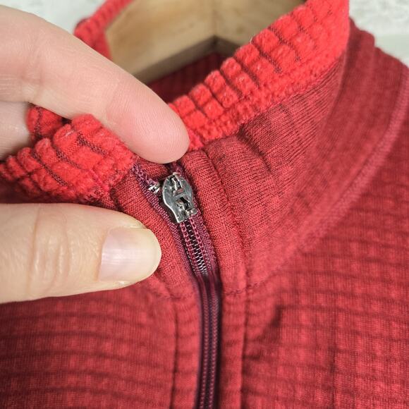 Patagonia R1 Polartec Full Zip Waffle Sweater Red Womens Size Medium. Flaws! - Picture 3 of 10